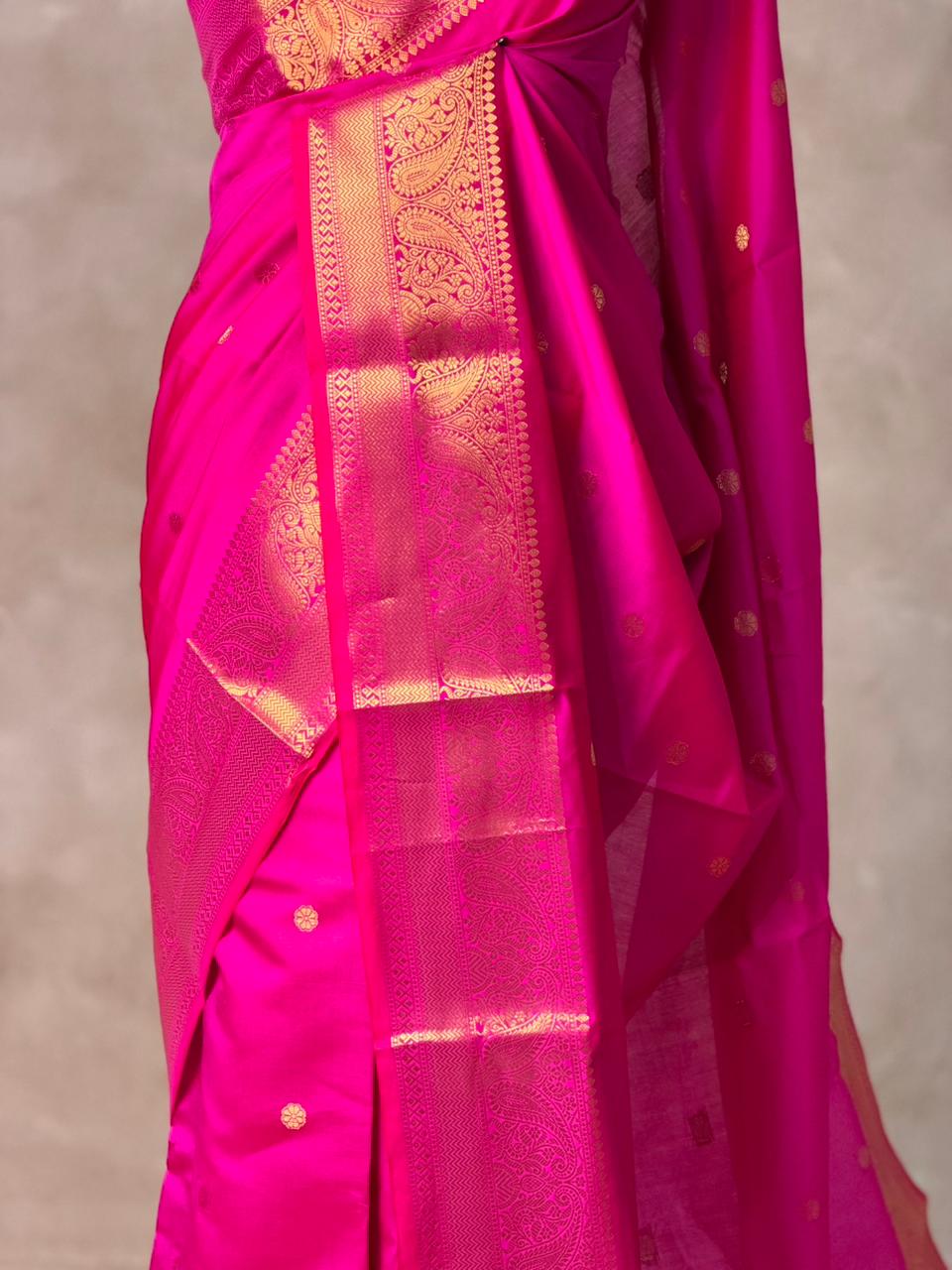 Magenta Banarasi silk saree -RUK45A