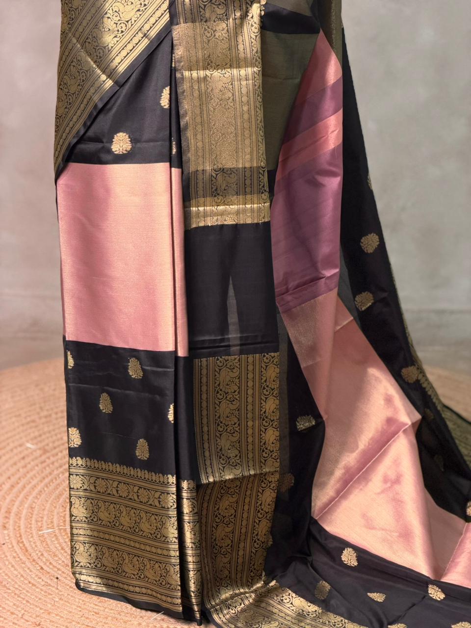 Black and Pink tissue Banarasi silk saree - PIH87