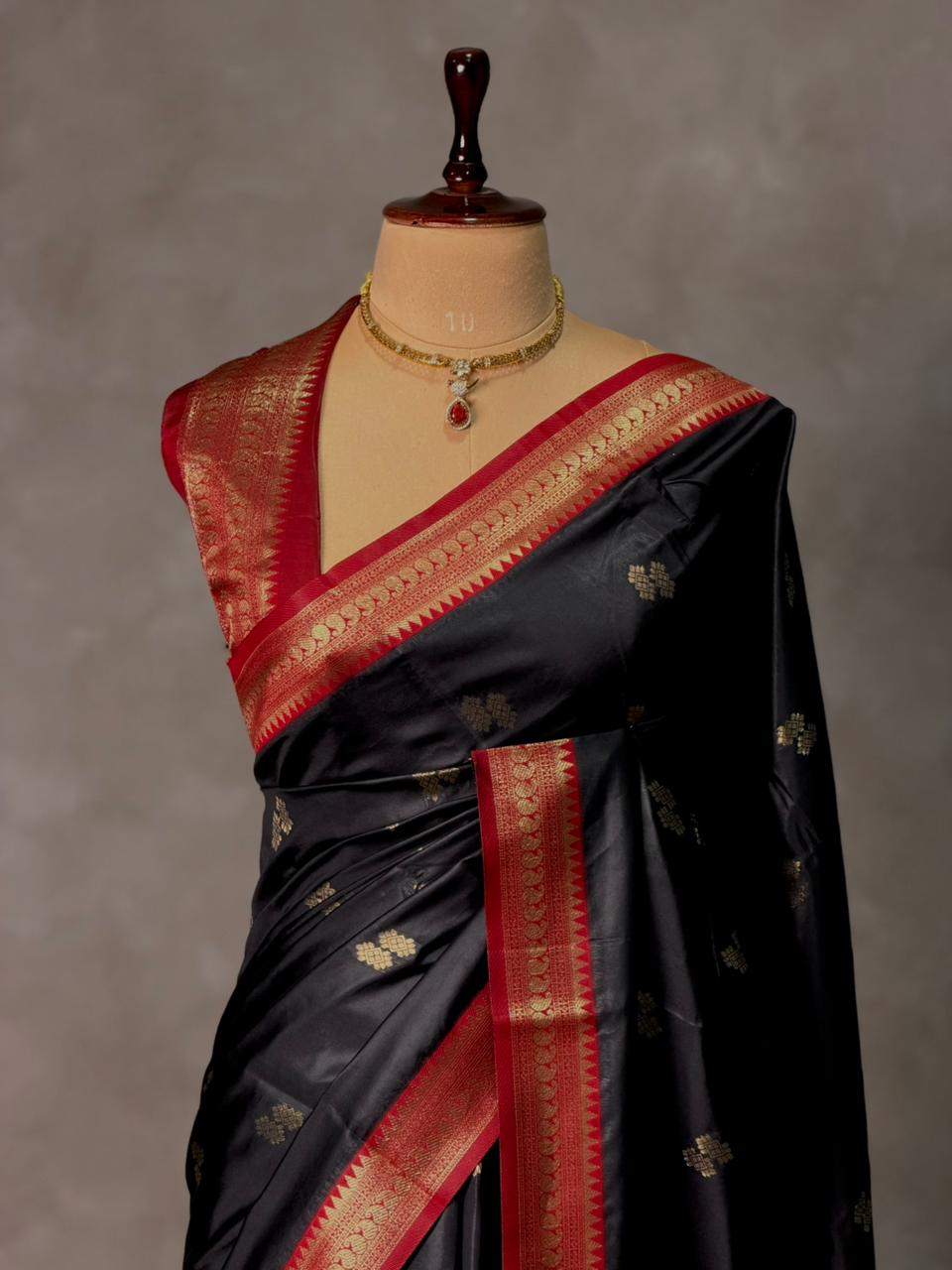 Black and Maroon silk saree - PBR23E