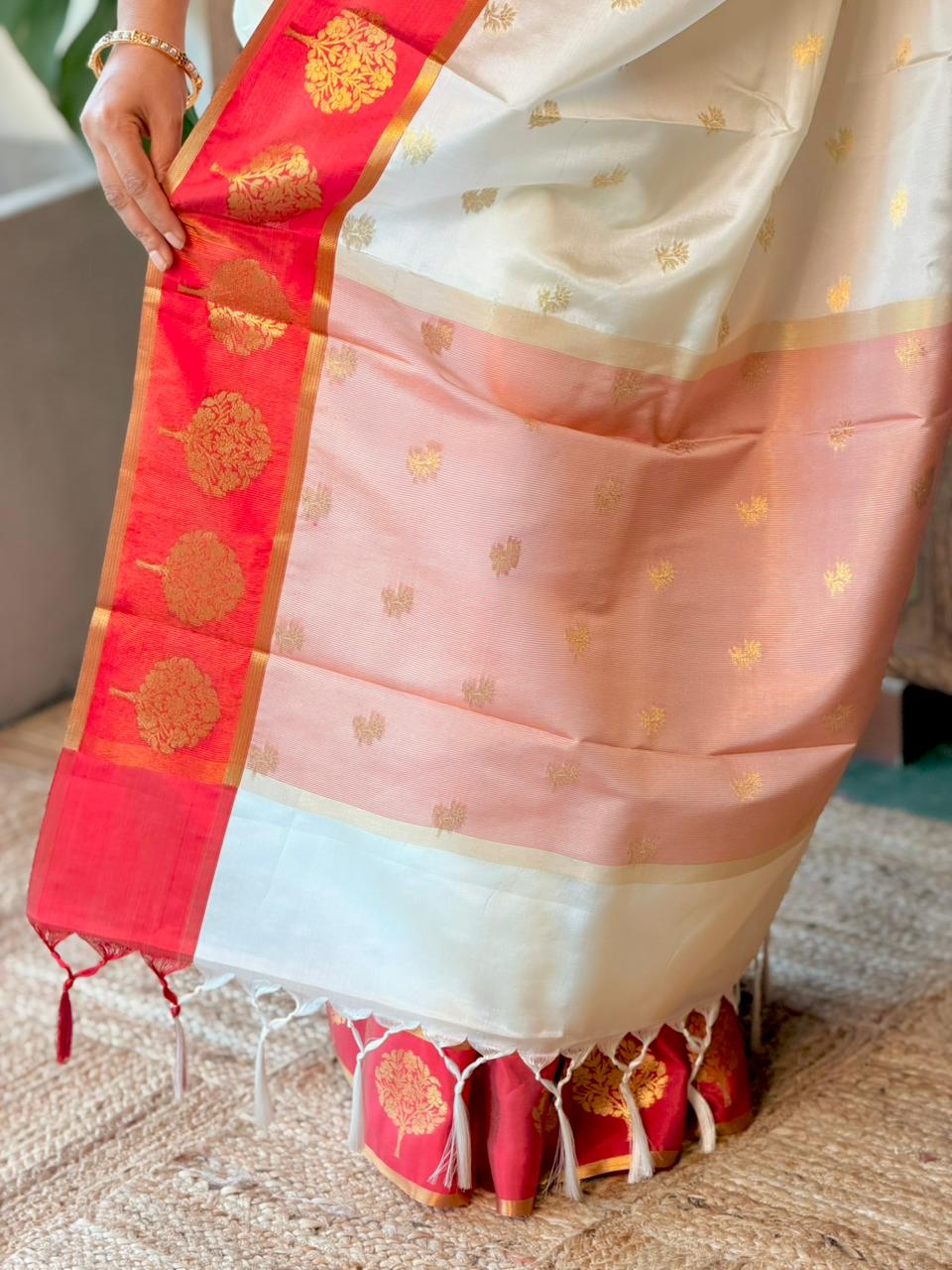 Off whit and Red Banarasi silk saree - ONAM26A