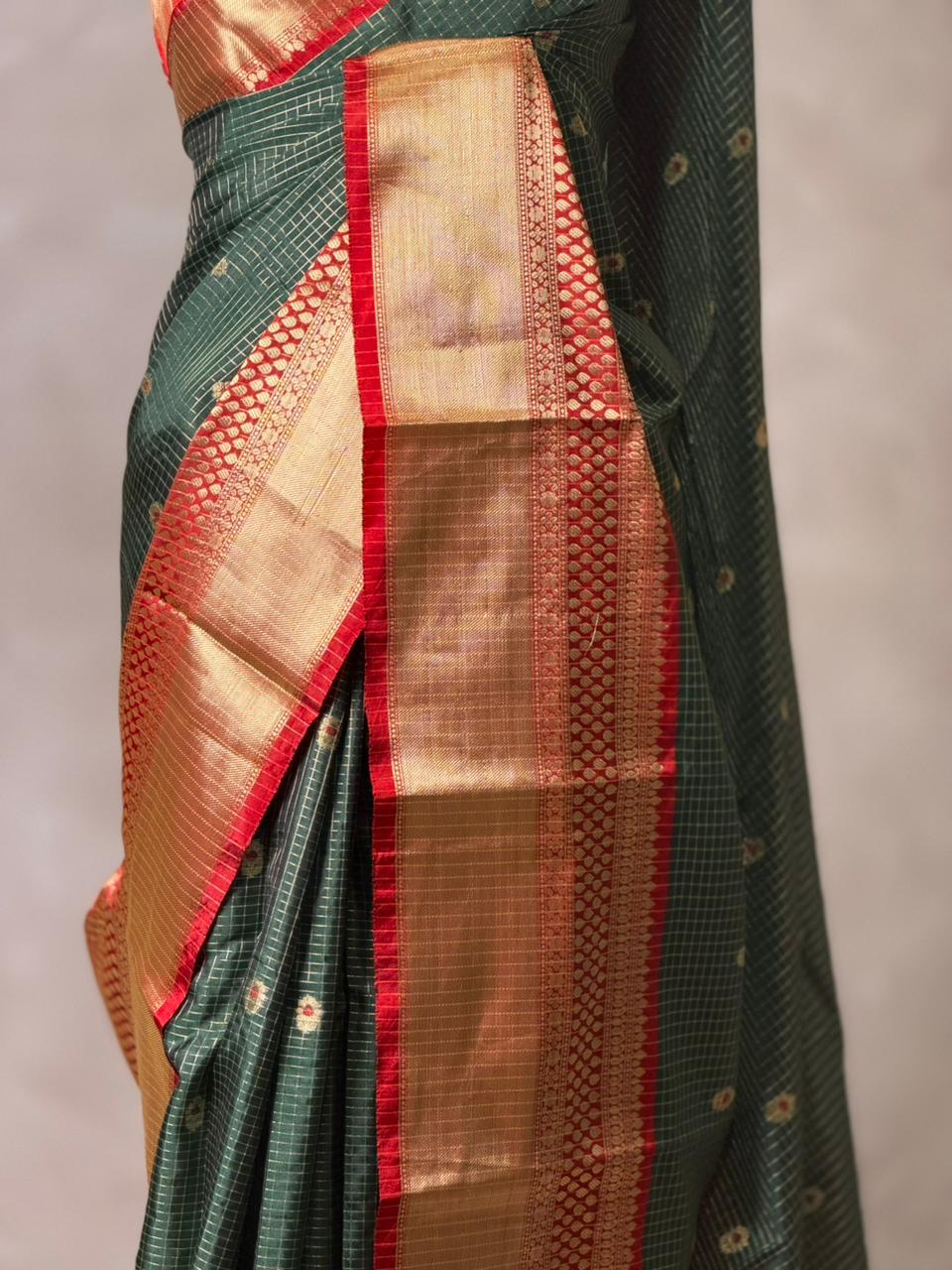 Green and Red banarasi silksaree -PFAZ2