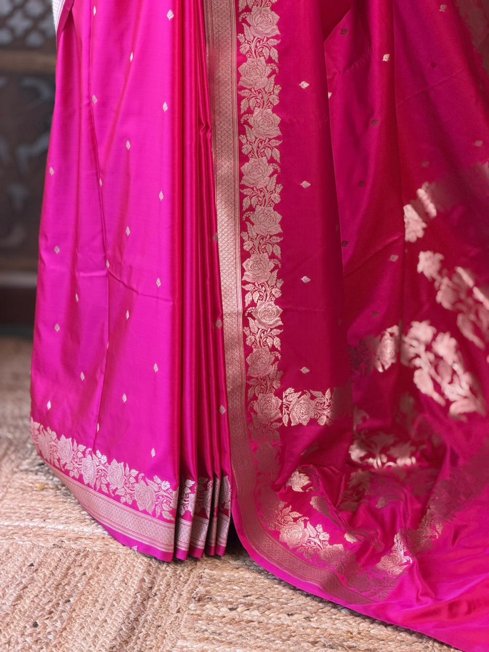 Rani Pink pure zatin Banarasi silk saree - RAZ2D