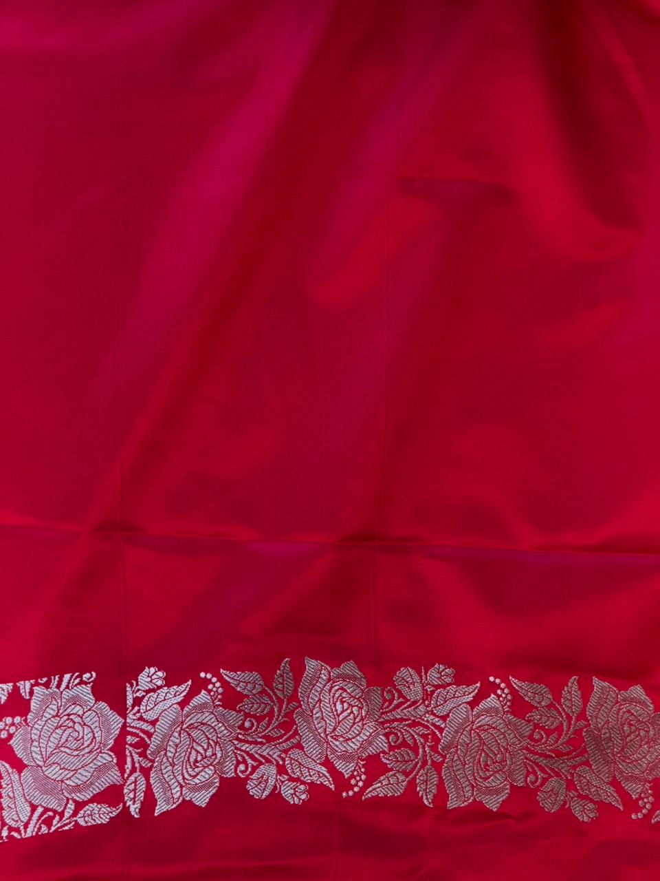 Red pure zatin Banarasi silk saree - RAZ1