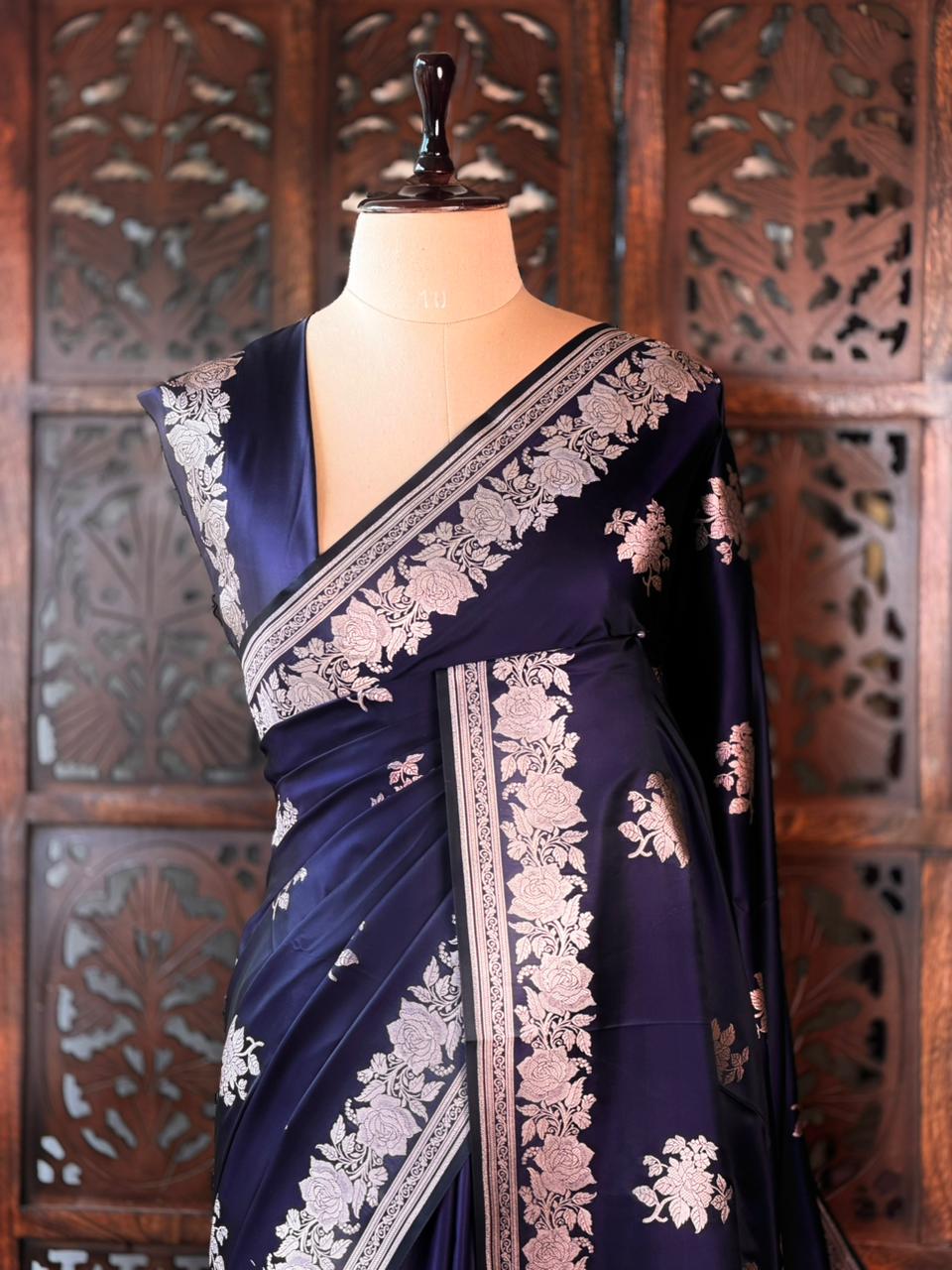 Navy blue pure zatin Banarasi silk saree - RAZ1B
