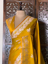 Yellow pure zatin Banarasi silk saree - RAZ1G