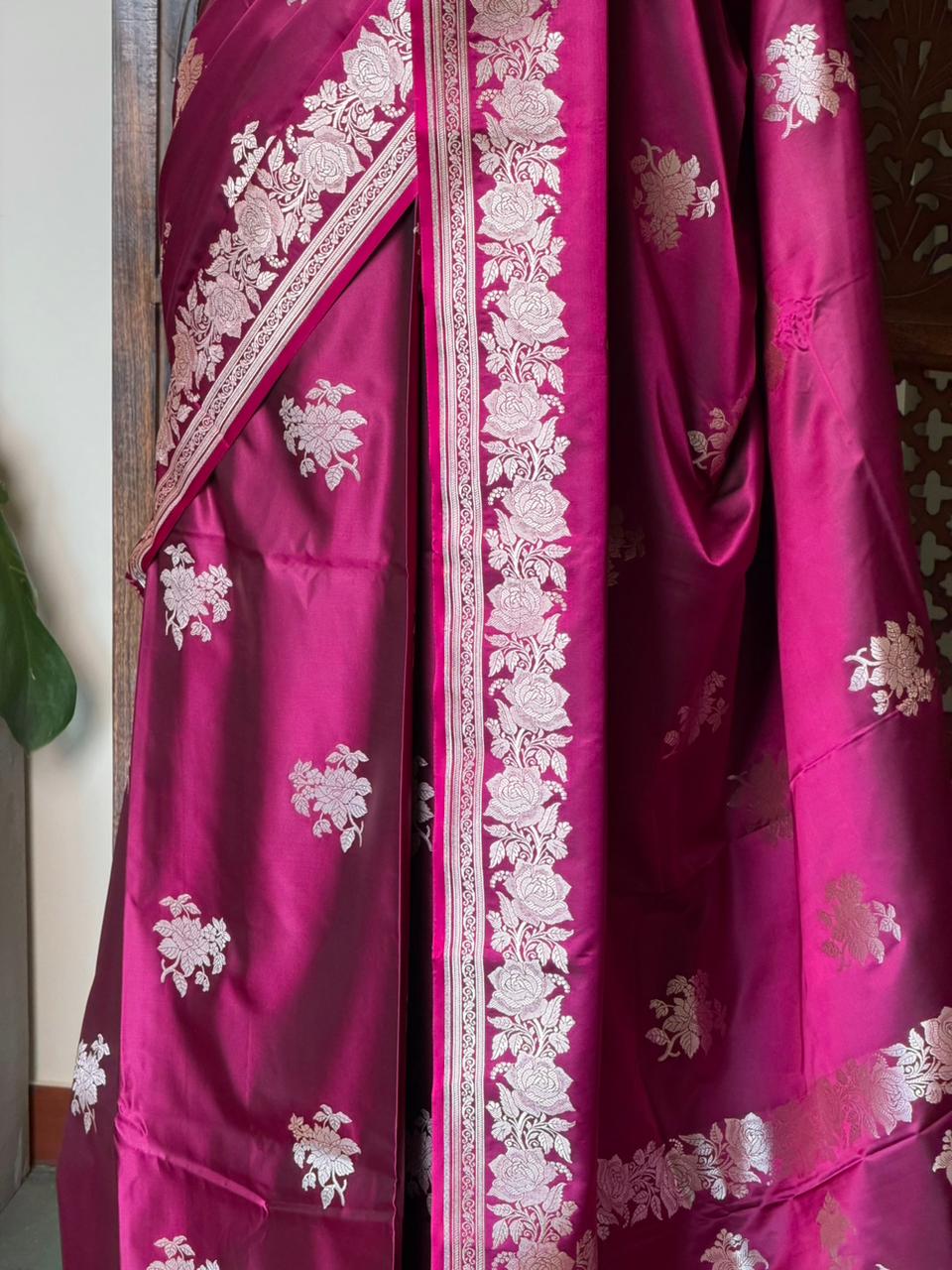 Purple pure zatin Banarasi silk saree - RAZ1H