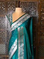 Peacock Green pure zatin Banarasi silk saree - RAZ2H