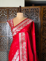 Red pure zatin Banarasi silk saree - RAZ2I