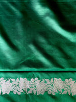 Dark green pure zatin Banarasi silk saree - RAZ2K