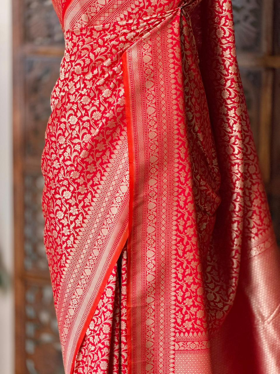 Red Katan Banarasi silk saree - RAZ3
