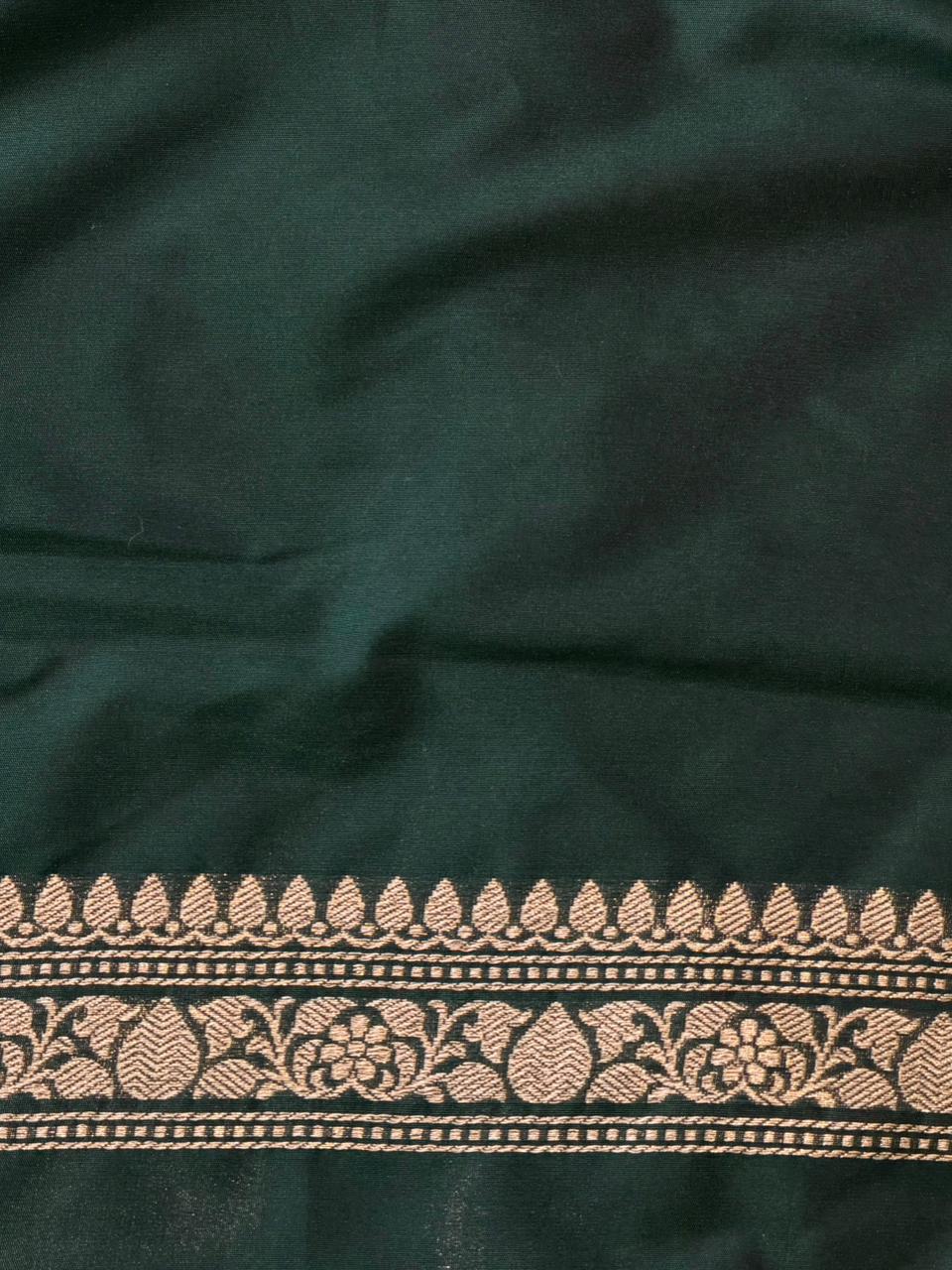 Bottle green Katan Banarasi silk saree - RAZ3C
