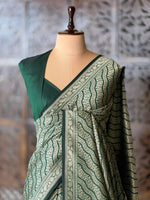 Dark Green Katan Banarasi silk saree - RAZ3F