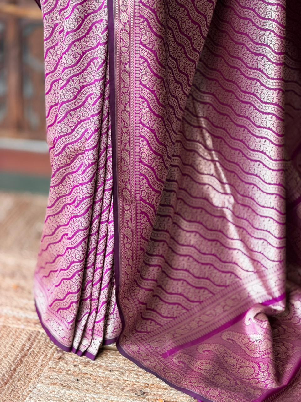 Purple Katan Banarasi silk saree - RAZ3K