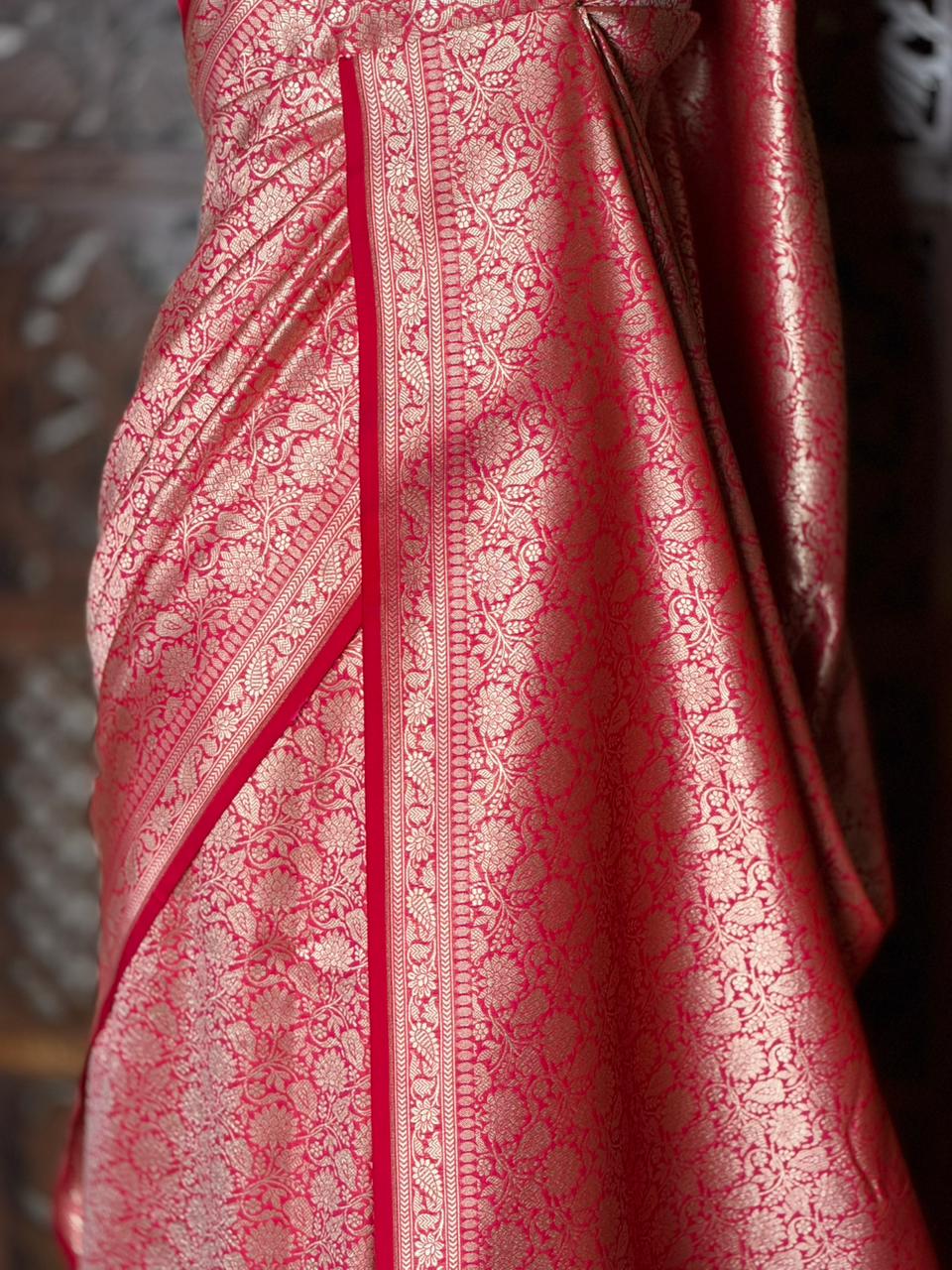 Reddish pink Katan Banarasi silk saree - RAZ4A