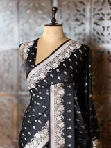 Black zatin Banarasi silk saree - RAZ1II