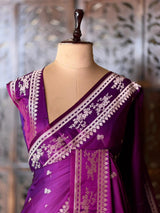 Violet zatin Banarasi silk saree - RAZ1IA