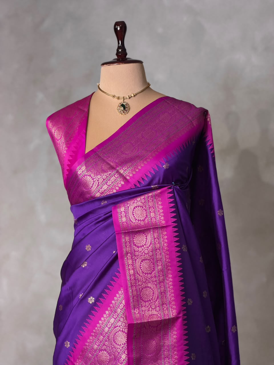 violet and Magenta Silk saree - PBRZU3C
