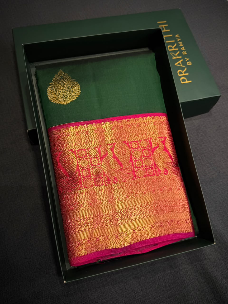 Green and Rani pink Pure Vintage Kanchipuram Silk saree - PPUREN19