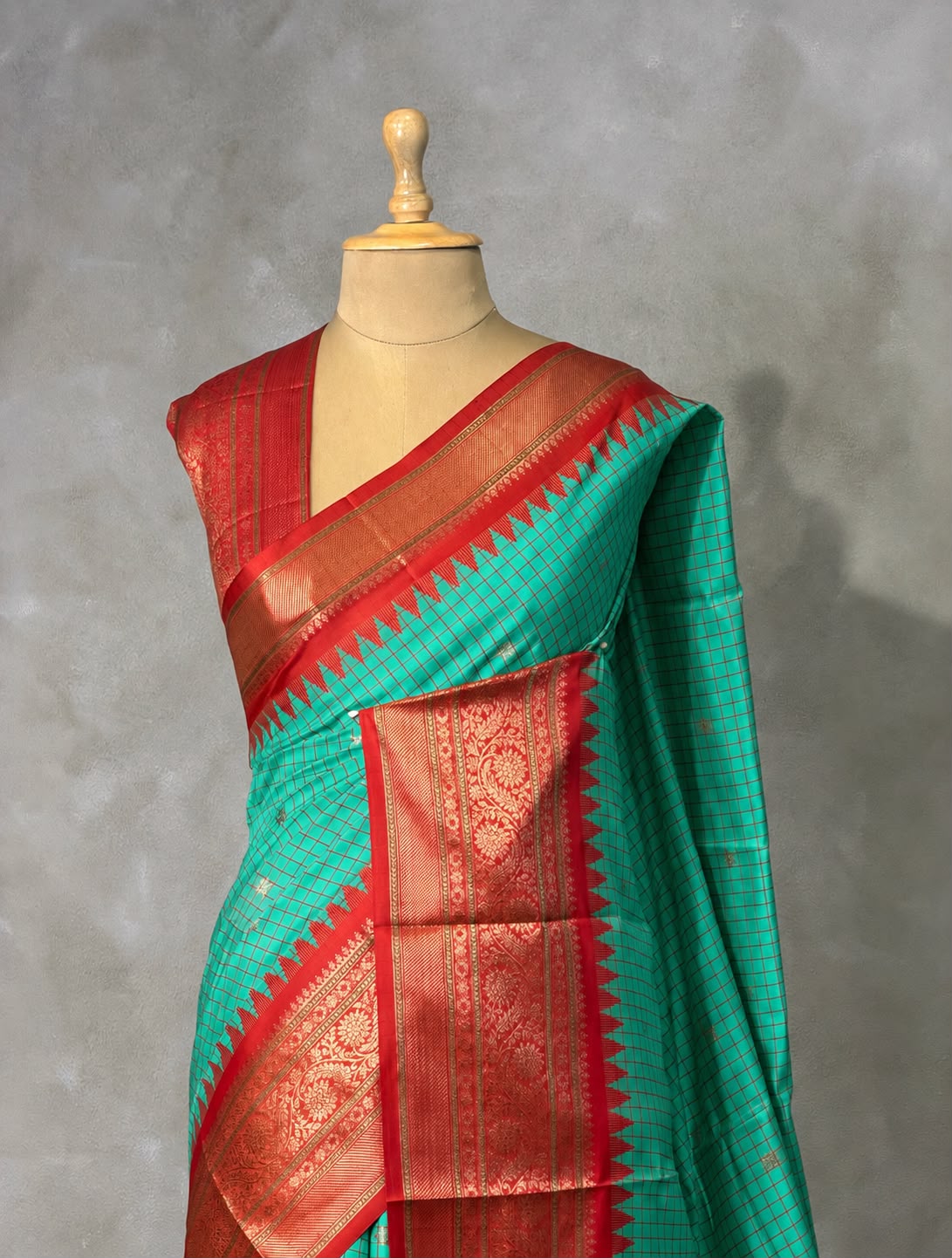 Aqua blue and Red Silk saree - PBRZU8E
