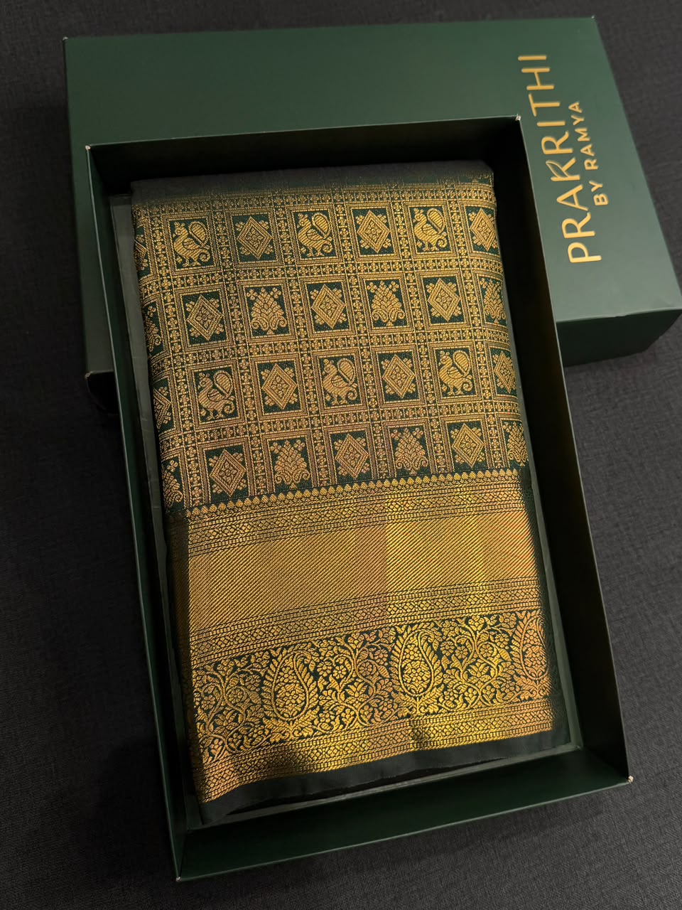 Dark Green Bridal Kanchipuram saree- PBRIDEK39E