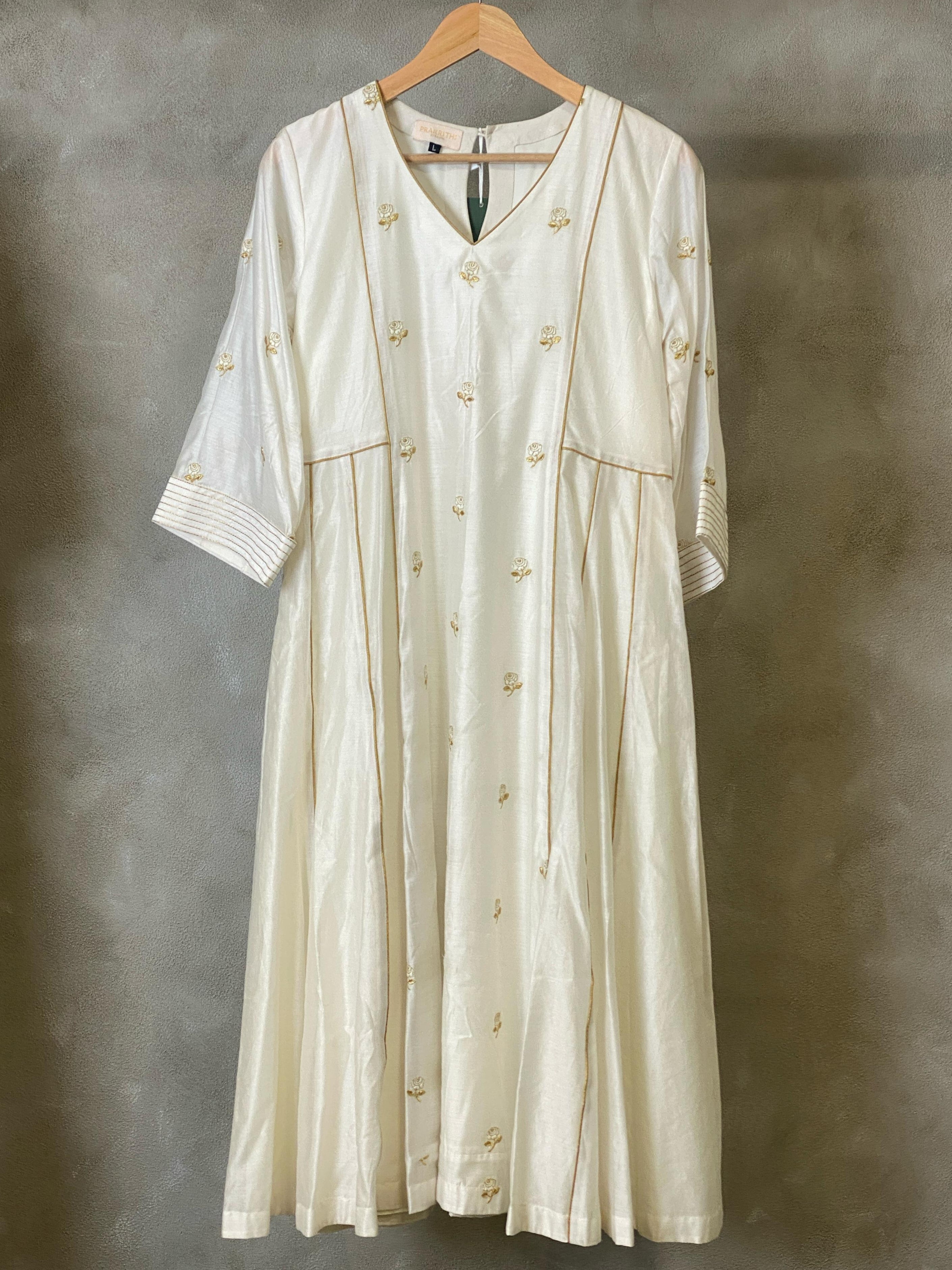 Off-white chanderi top - SNL25