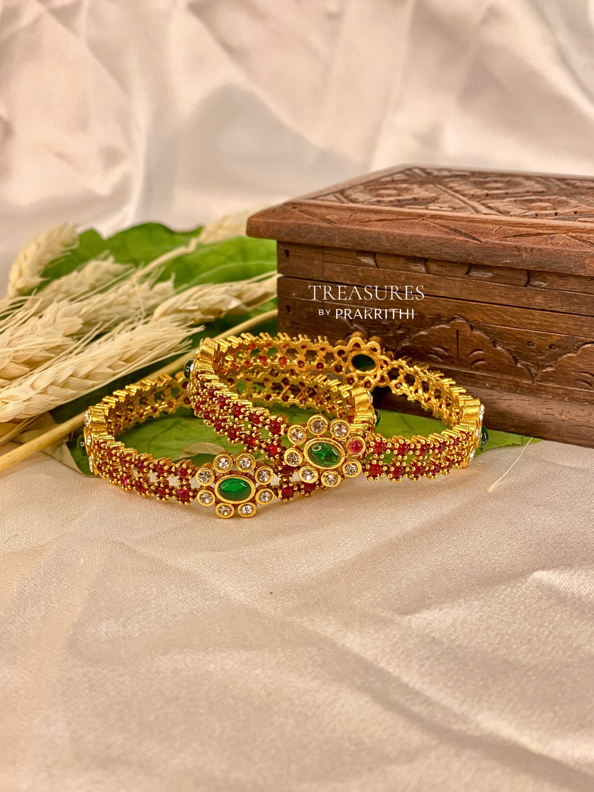 stone bangle- JB7 (size 2.6)