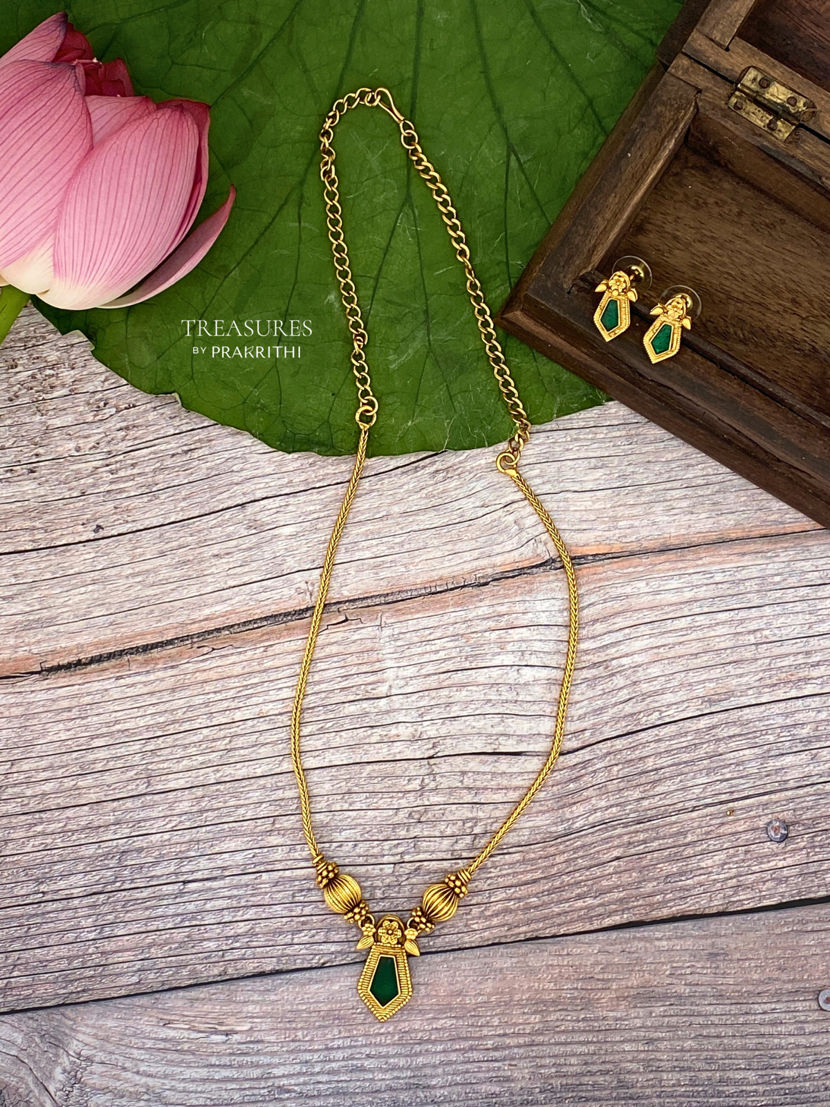 palakka single Necklace- JN11