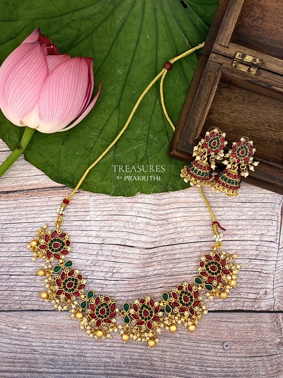 Floral Gunguroo Necklace- JN17