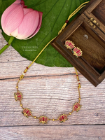 Lotus choker- JN20