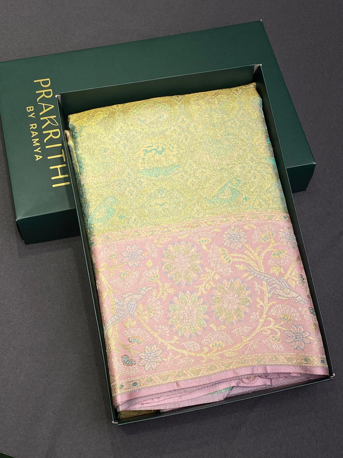 Pure tissue kanchipuram Meenakari saree - PKDMAD71