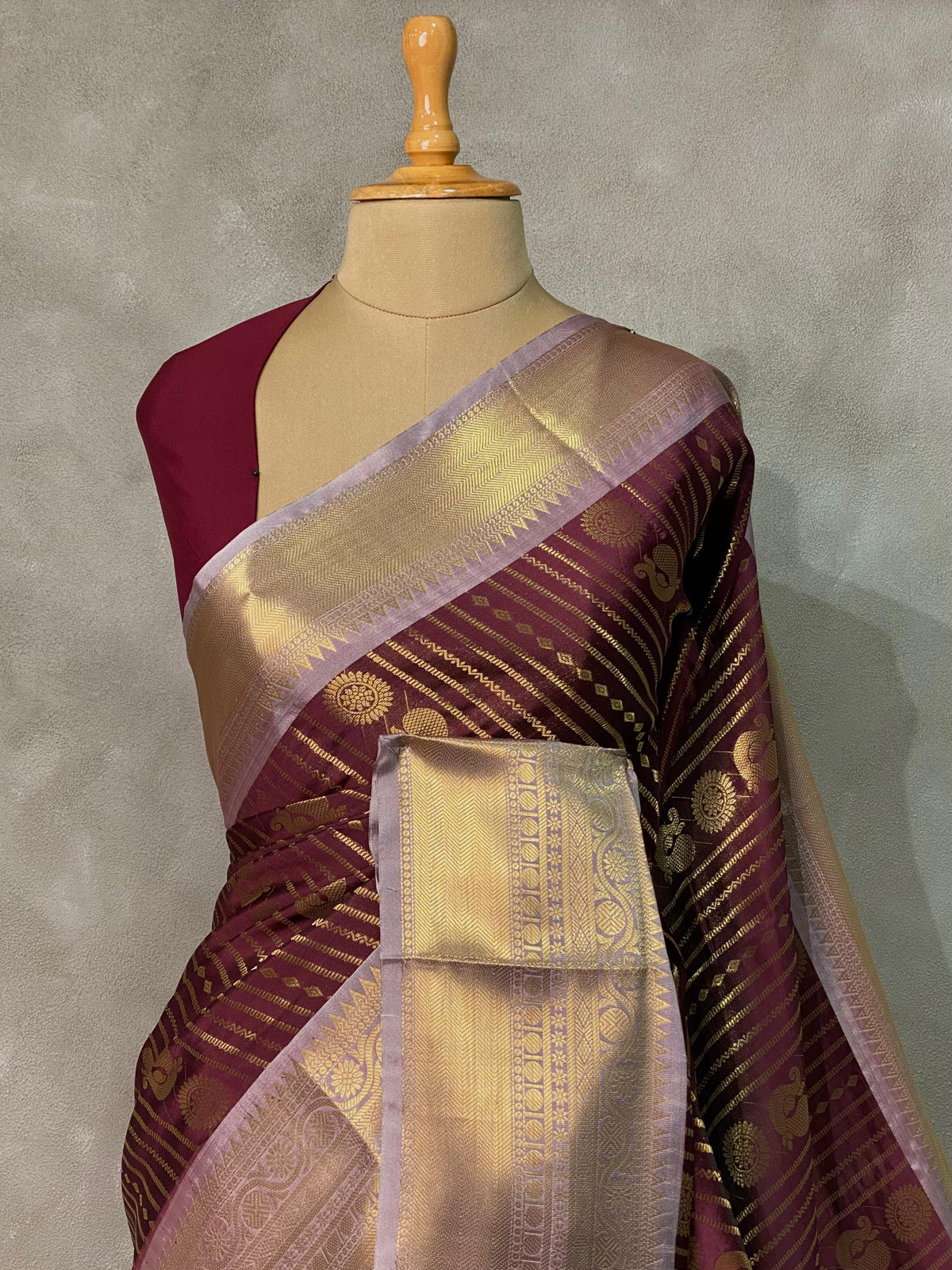 Deep maroon banarasi silksaree -LZ8C
