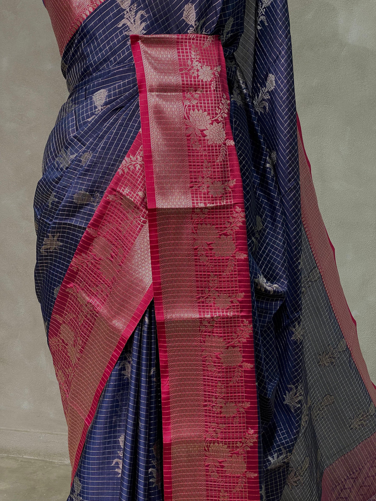 Navy Blue and Magenta silk saree -PIH29