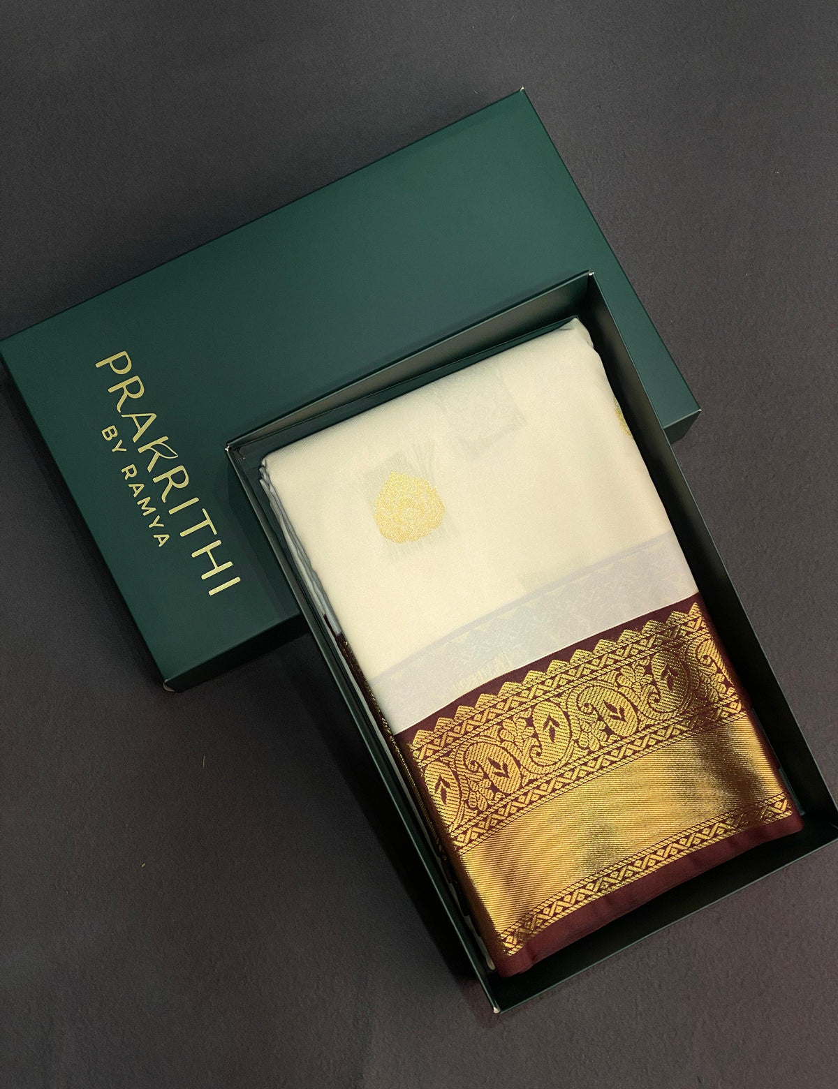 Off white and Purple kanchipuram silk saree- PSSR199