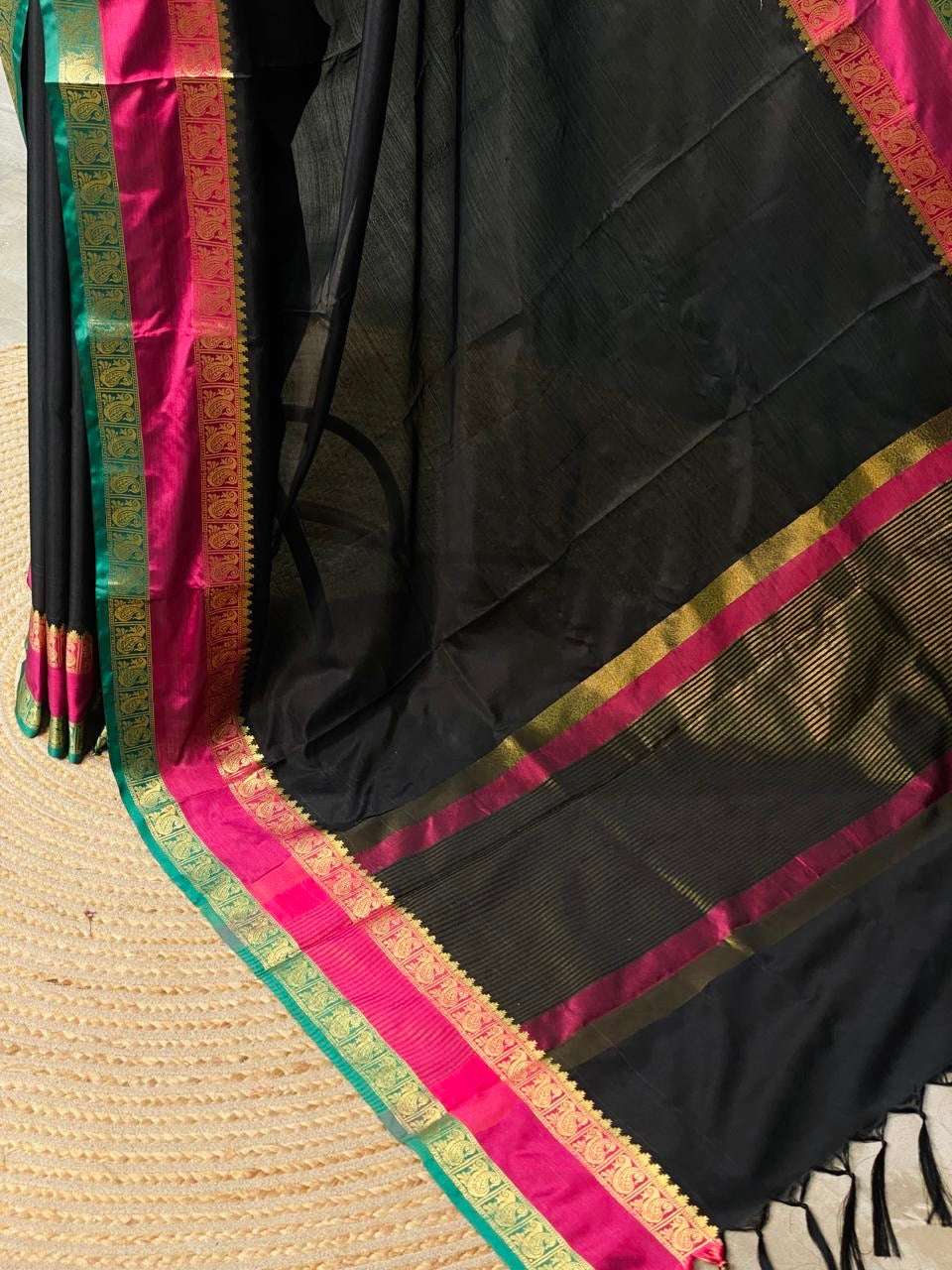 Black semi Banarasi silk saree -PIH43A