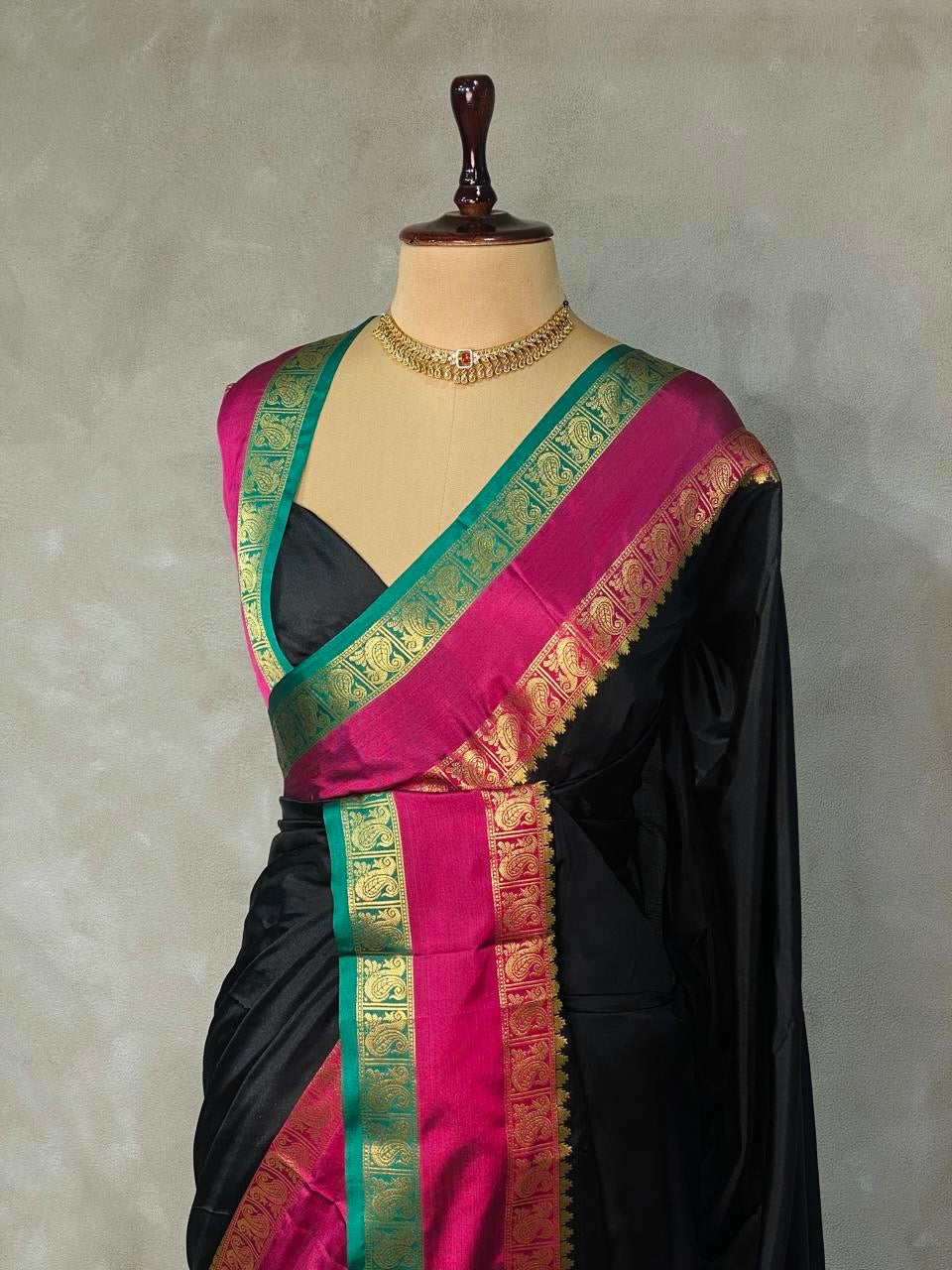 Black semi Banarasi silk saree -PIH43A